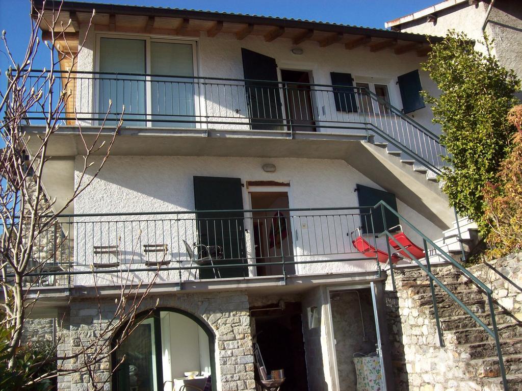 Apartament Casa Delle Camelie Sorico Zewnętrze zdjęcie