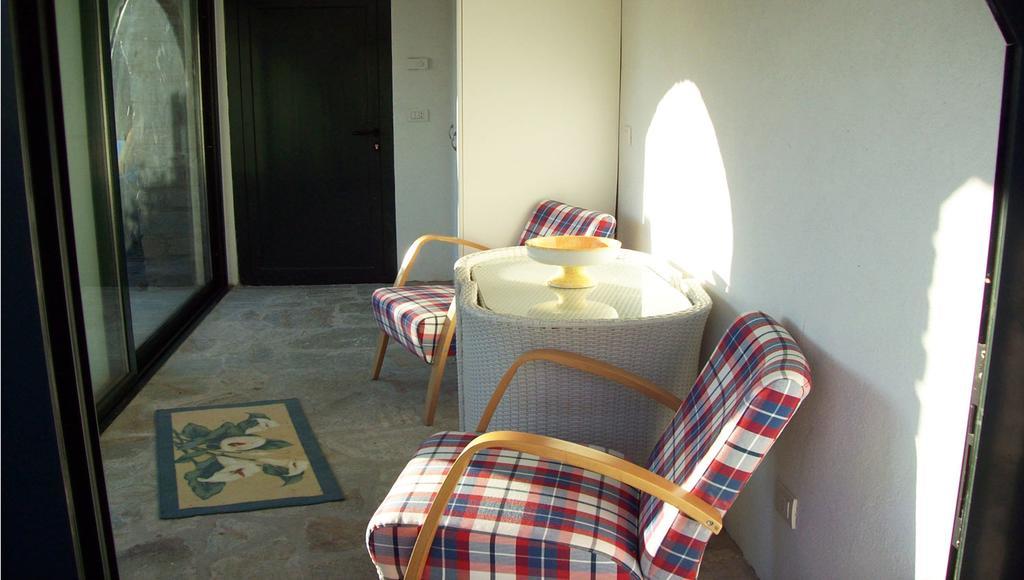 Apartament Casa Delle Camelie Sorico Zewnętrze zdjęcie