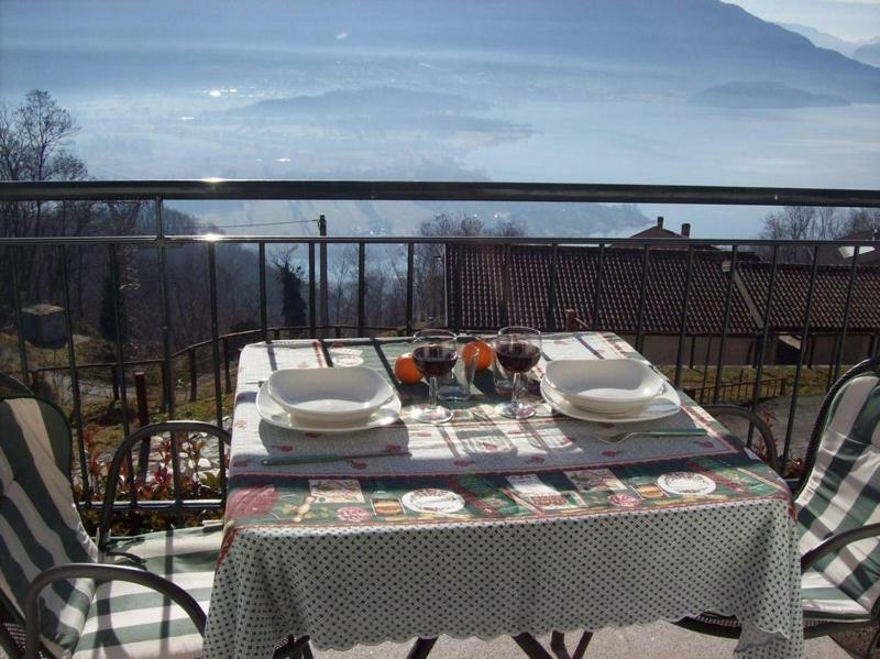 Apartament Casa Delle Camelie Sorico Zewnętrze zdjęcie