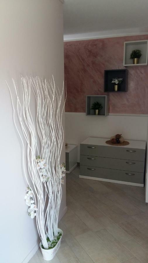 Apartament Casa Delle Camelie Sorico Zewnętrze zdjęcie